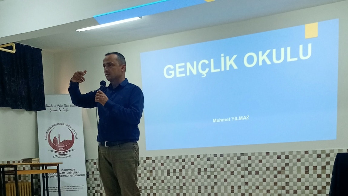 Gençlik Okulu 